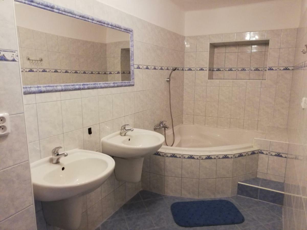 Chata Černá v Pošumaví Екстериор снимка